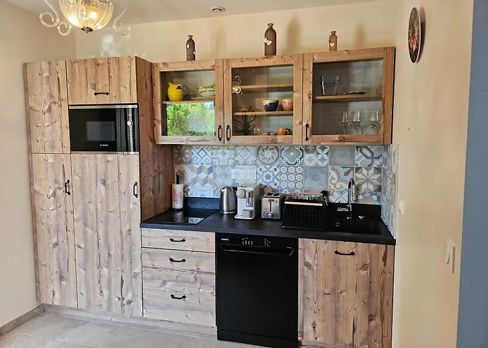 Appartement Près De La Avec Jacuzzi Et Terrasse Privative Villeneuve-Loubet